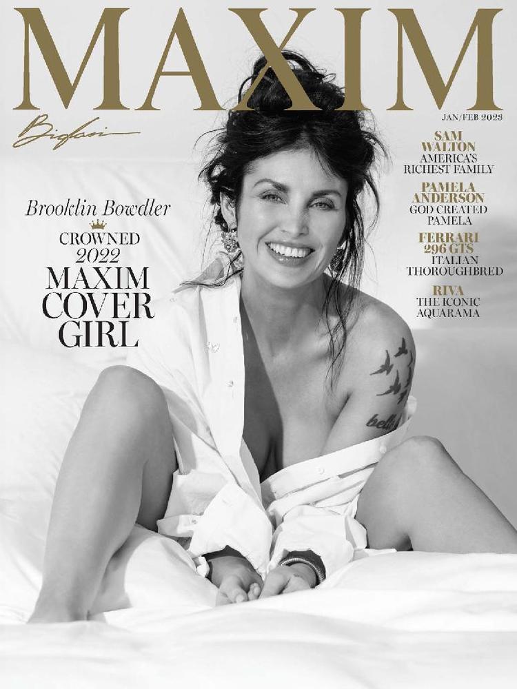 Maxim January 01, 2023 Issue Cover
