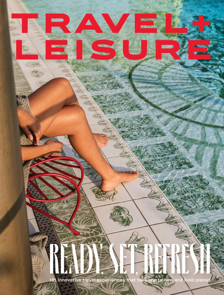 Travel-and-Leisure October 01, 2022 Issue Cover
