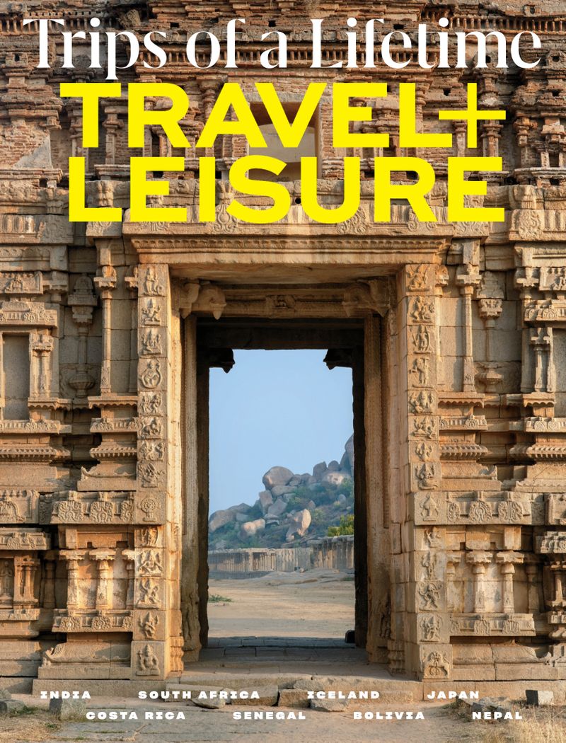 Travel-and-Leisure November 01, 2019 Issue Cover