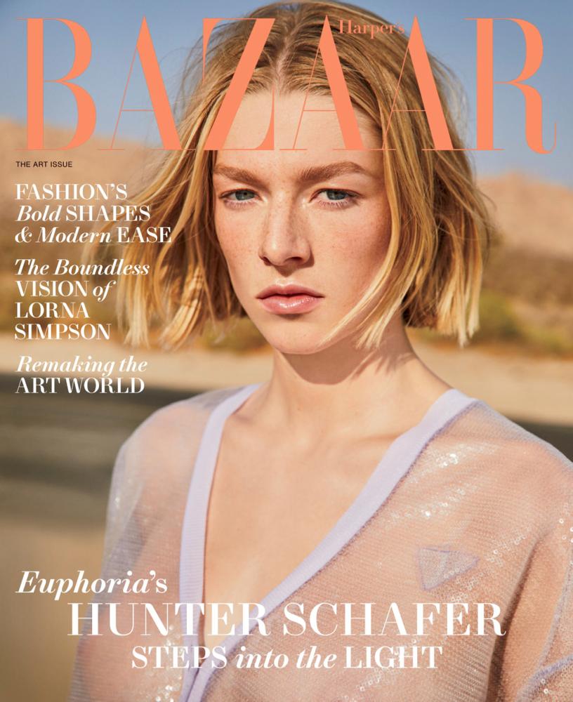 Harpers-Bazaar December 01, 2021 Issue Cover