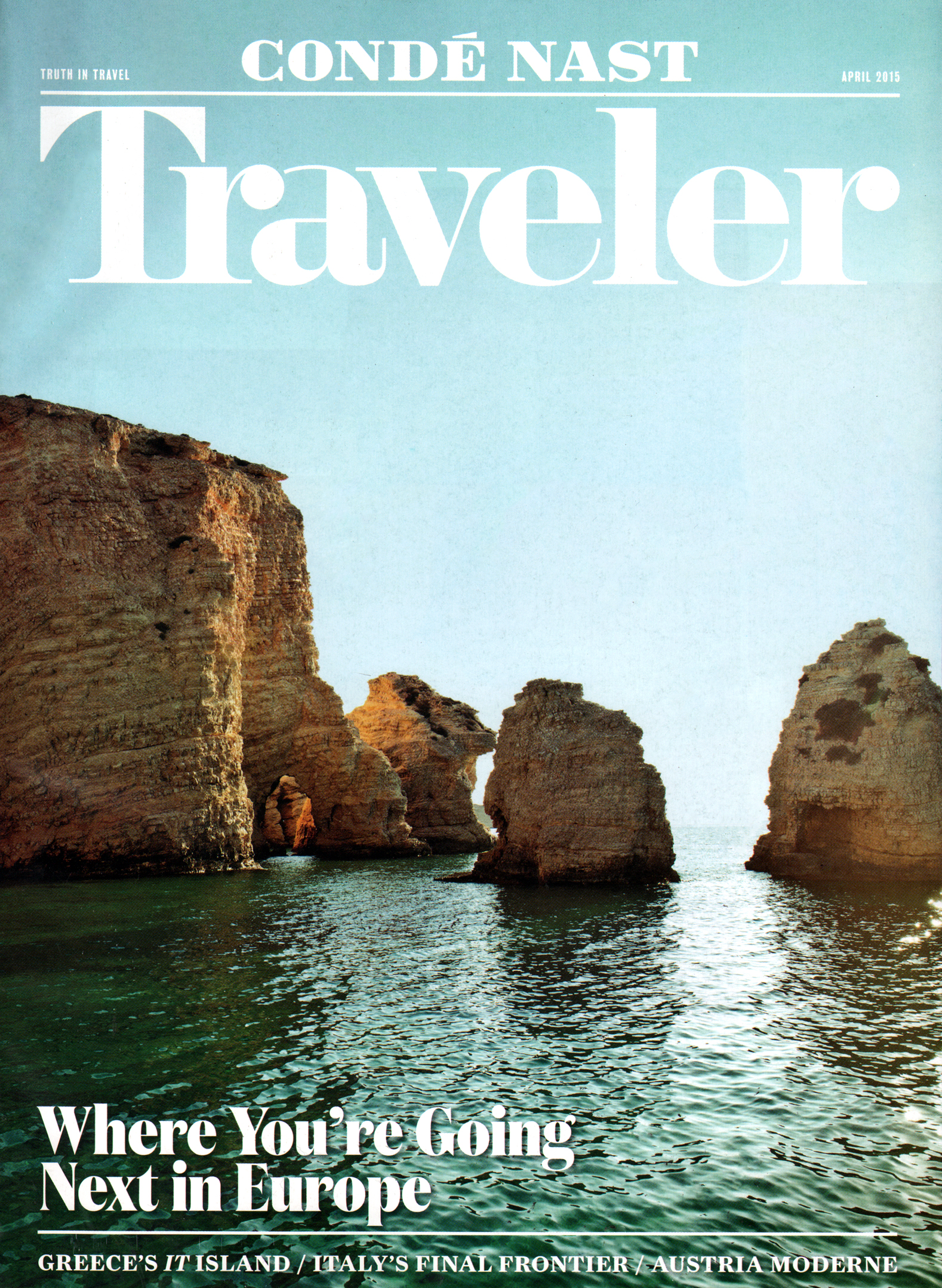 Condé-Nast-Traveler April 01, 2015 Issue Cover