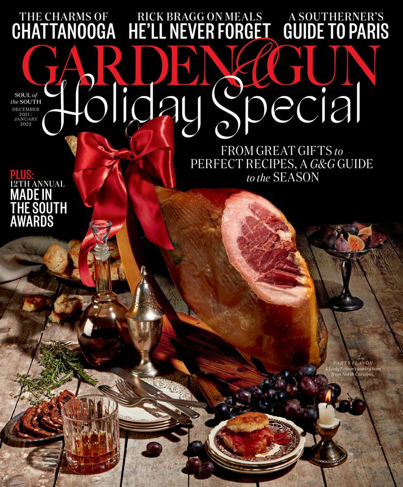 Garden-and-Gun December 01, 2021 Issue Cover