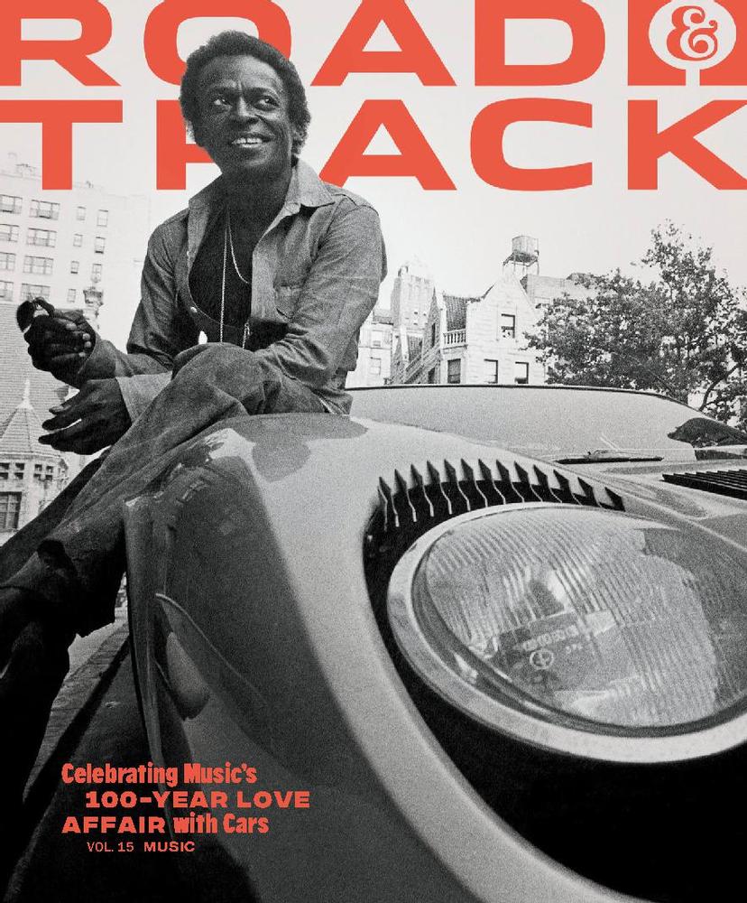 Road-and-Track February 01, 2023 Issue Cover