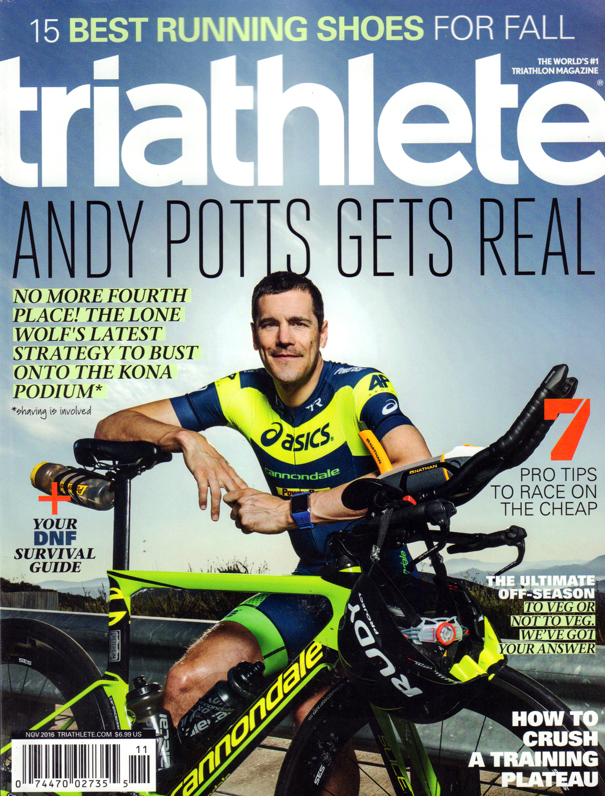 Triathlete November 01, 2016 Issue Cover